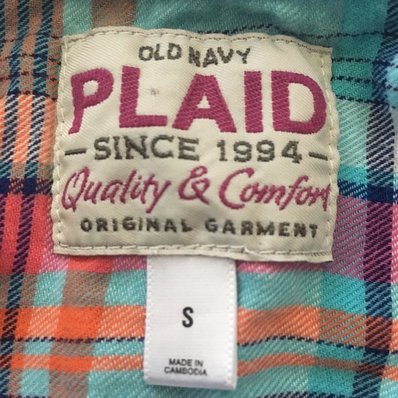 Old Navy blue pink white Plaid flannel. - Picture 4 of 5